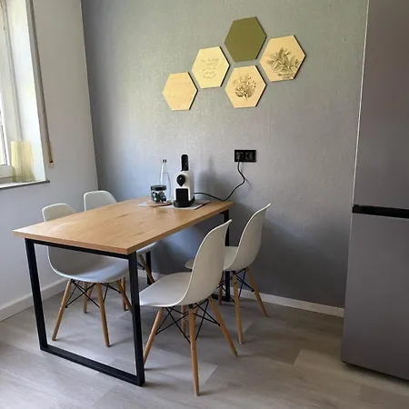 Schoene In Ruhiger Lage Ii Апартаменты *