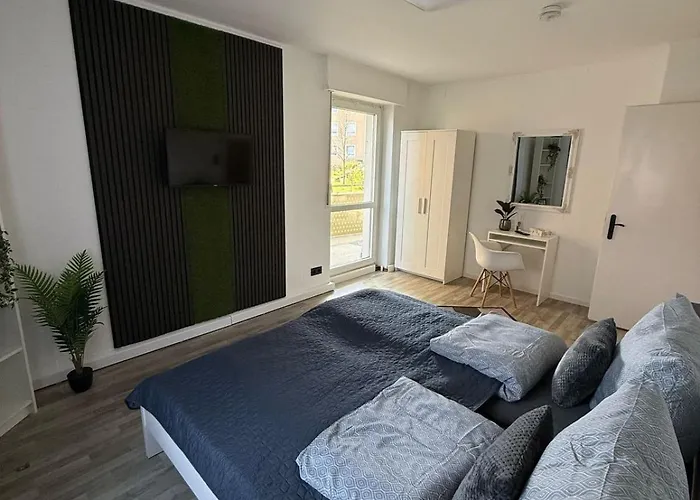 Schoene In Ruhiger Lage Ii *