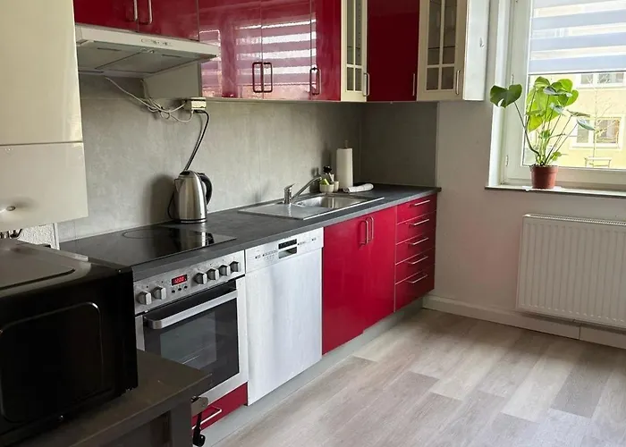 Schoene In Ruhiger Lage Ii Appartamento