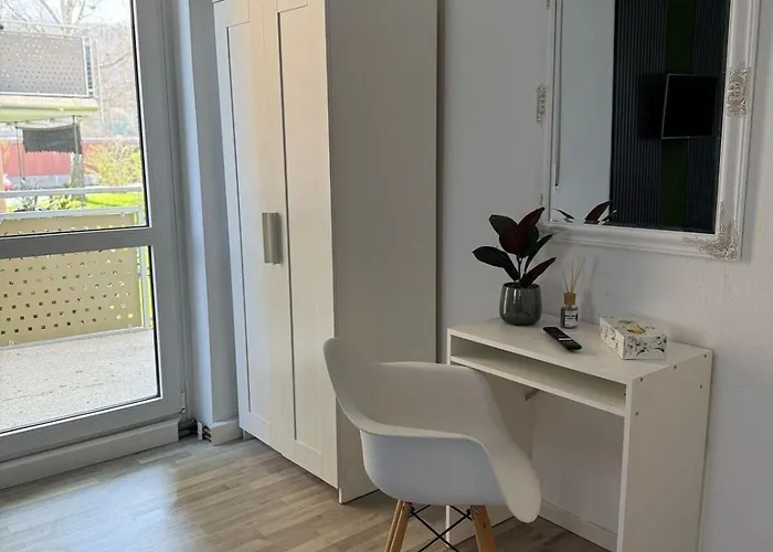 Schoene In Ruhiger Lage Ii Appartamento *